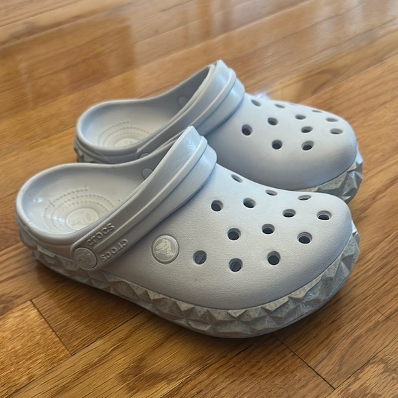 Geometric Banded CROCS Kids Slippers - White with Glitter Accents - Picture 1 of 10